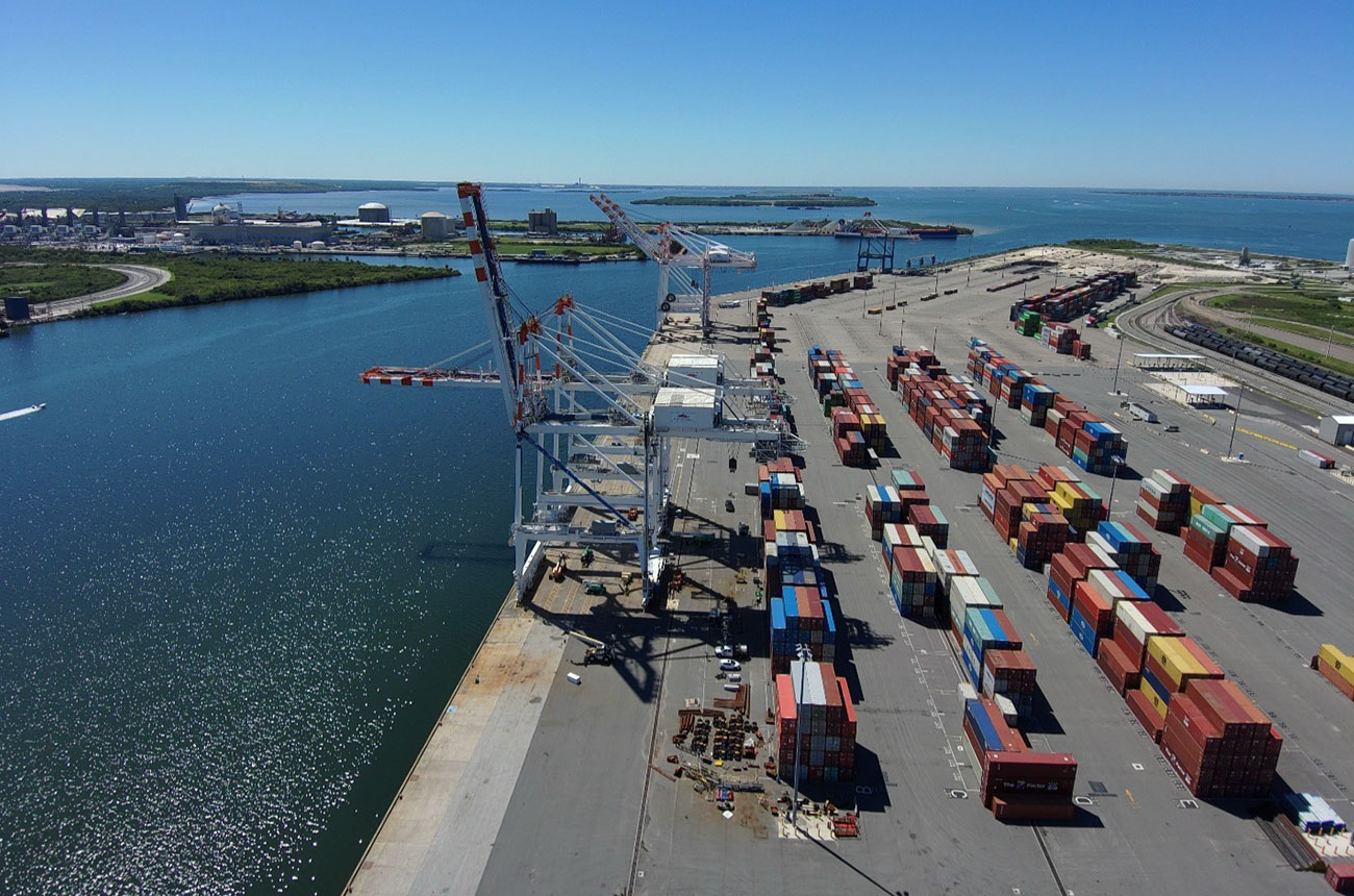 Berth-214-Wharf-Gantry-Cranes Berth 214 Wharf Gantry Cranes